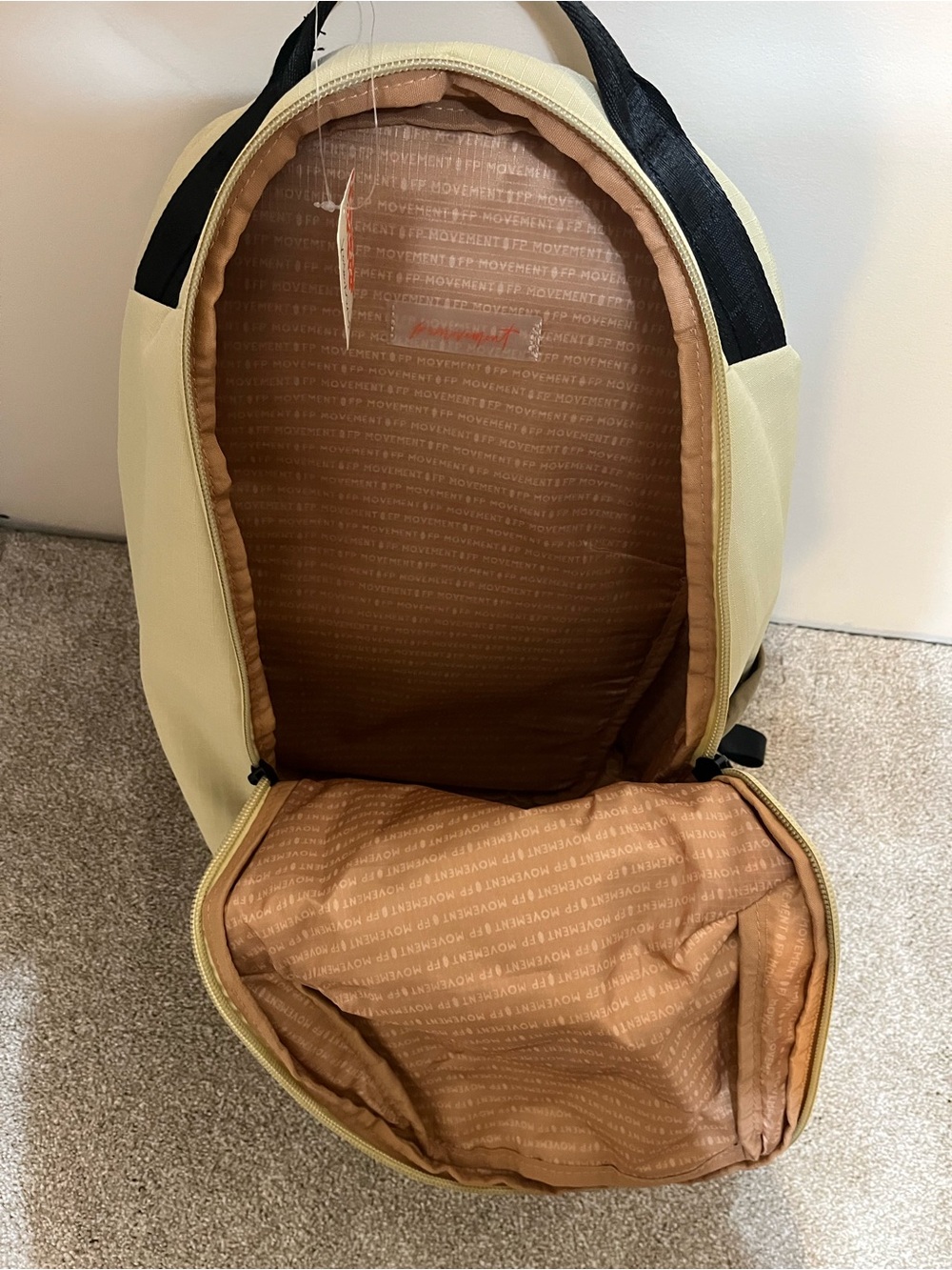 NWT FP Movement Rainier
Ripstop Backpack - Picture 6 of 8
